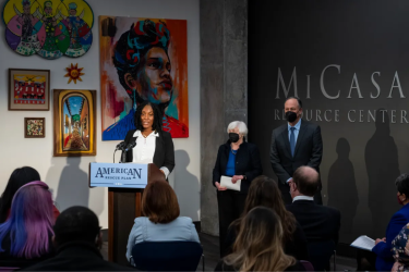 Official White House Photo by Hannah Foslien. Any attached photographs are provided by THE WHITE HOUSE as a courtesy and are for personal use only.